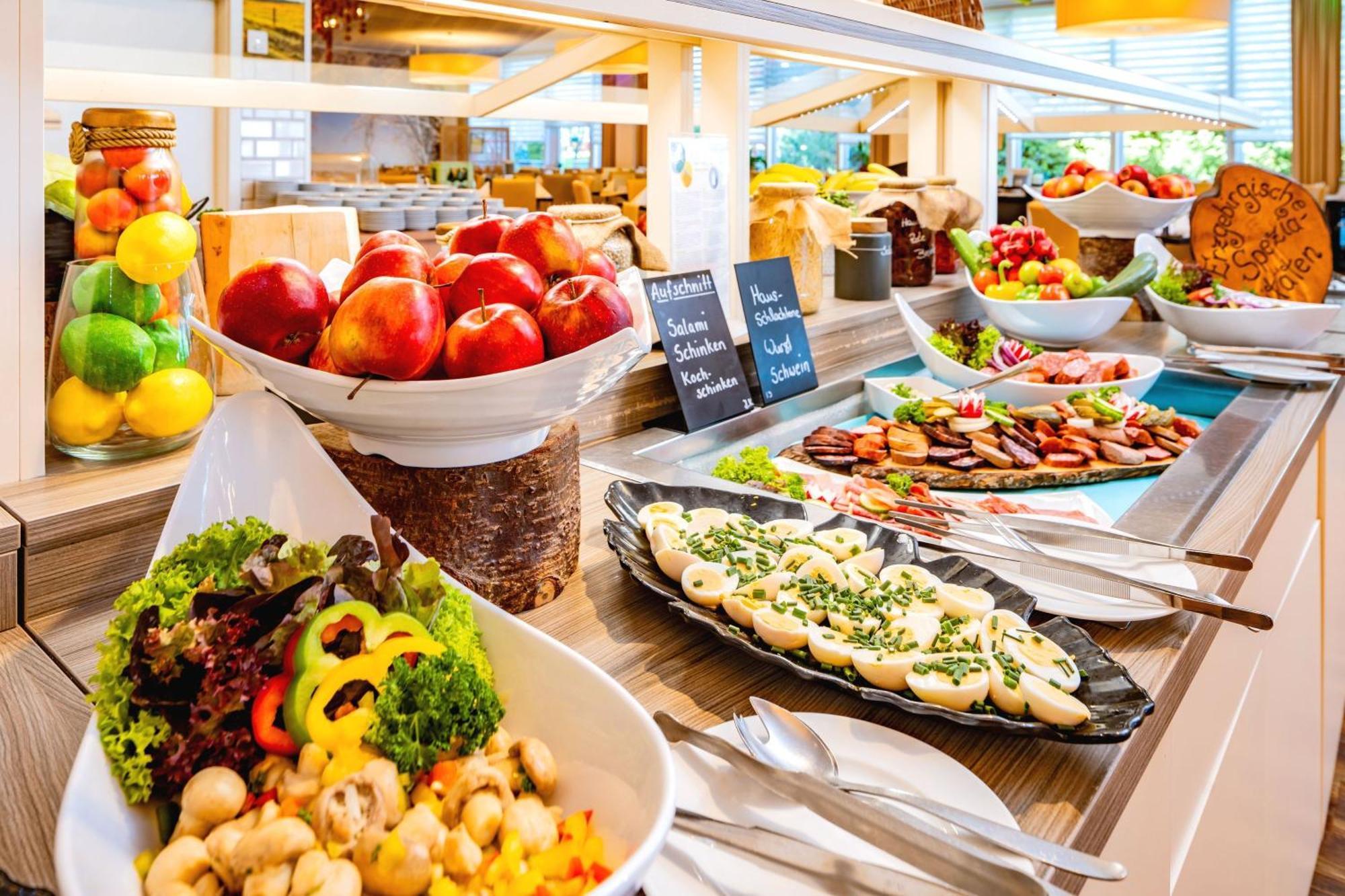 Ahorn Hotel Am Fichtelberg كورورت اوبرويسنثا المظهر الخارجي الصورة